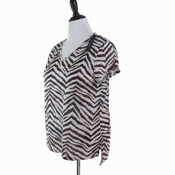 NWT Tahari Size L Linen Shirt V Neck Brown White Zebra Print - Picture 1 of 9